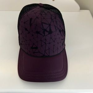 Lululemon woman’s hat